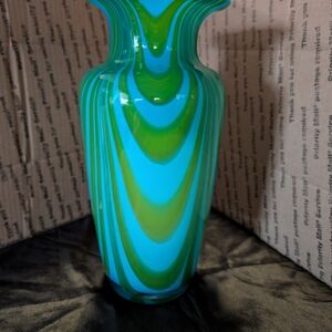 Source Unknown Blue and Green Swirl Vase